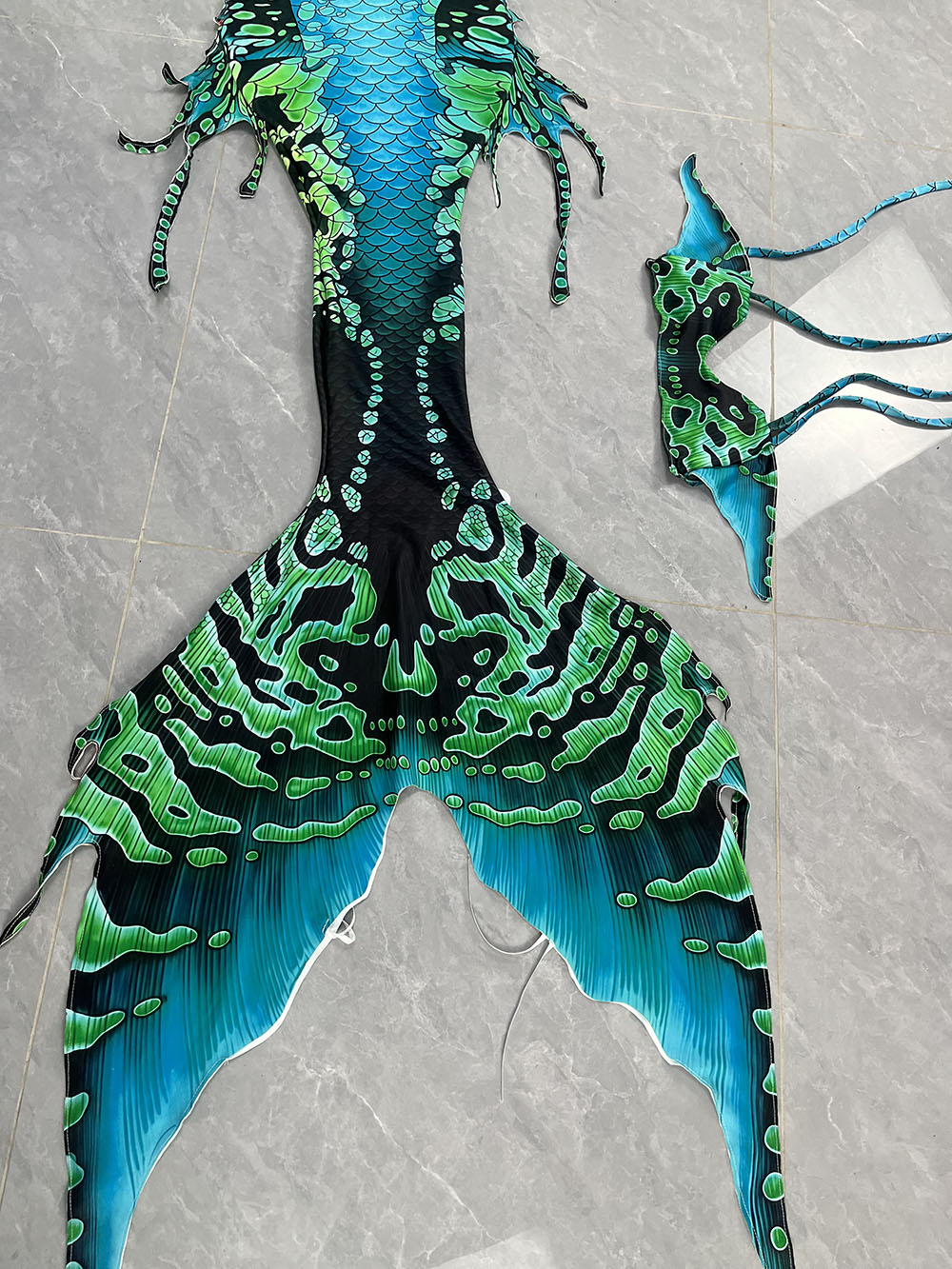 Hot selling Colorful Mermaid T - Aquarium & Marine Science Center recension och pris