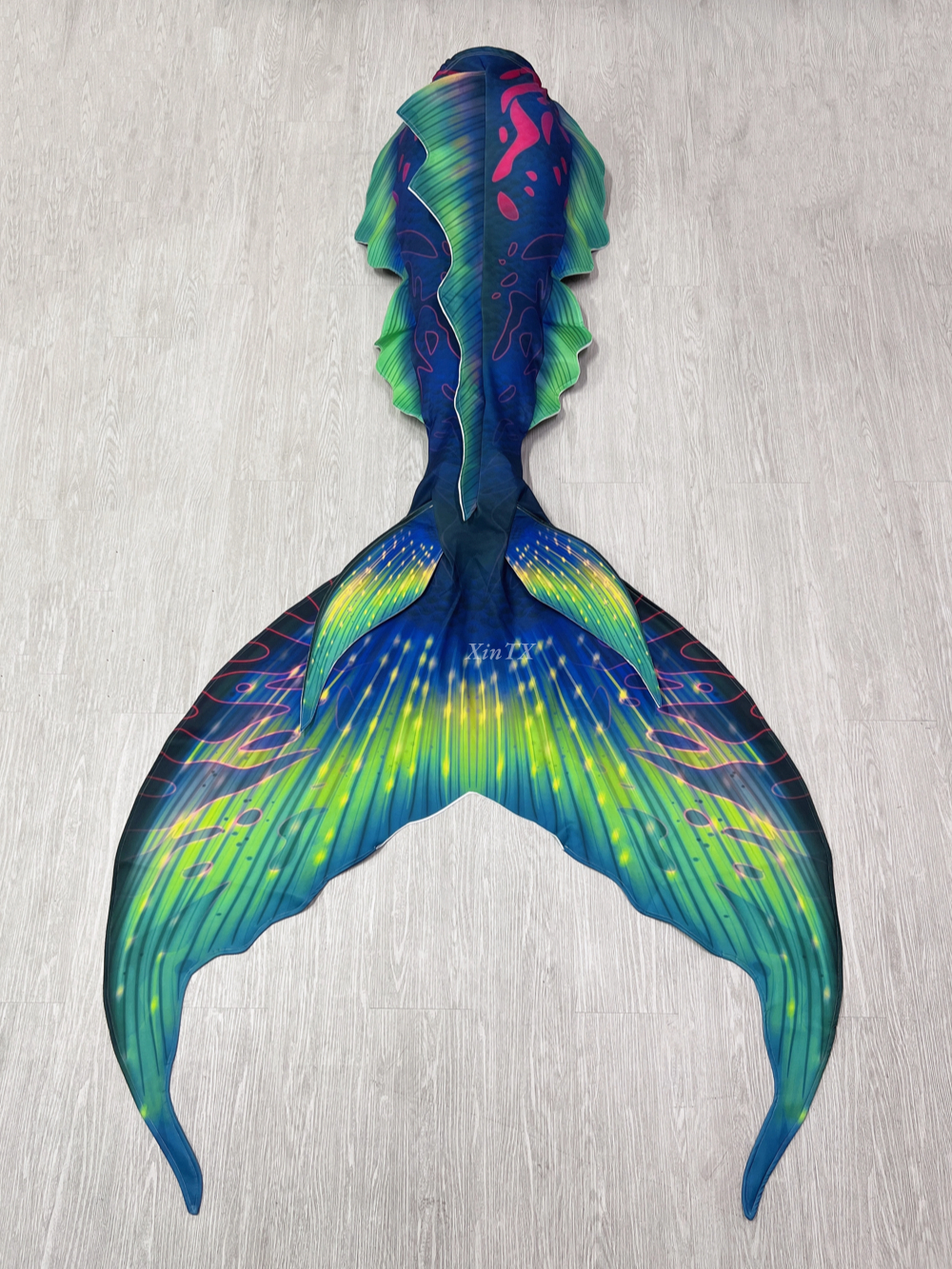 New Adult Mermaid Tail Fish Ta - Aquarium & Marine Science Center recension och pris